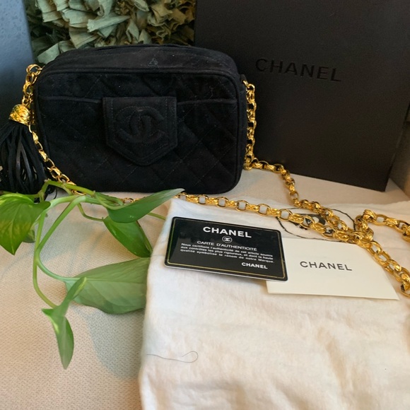 Chanel RARE 1980s Bijoux Black Suede Camera Bag - Picture 3 of 16